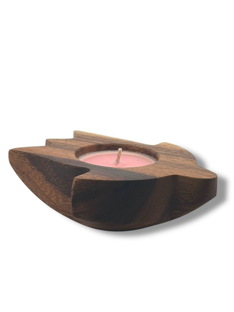 MADE IN HAWAII.Pikake Lei Hawaiian Honu Candle