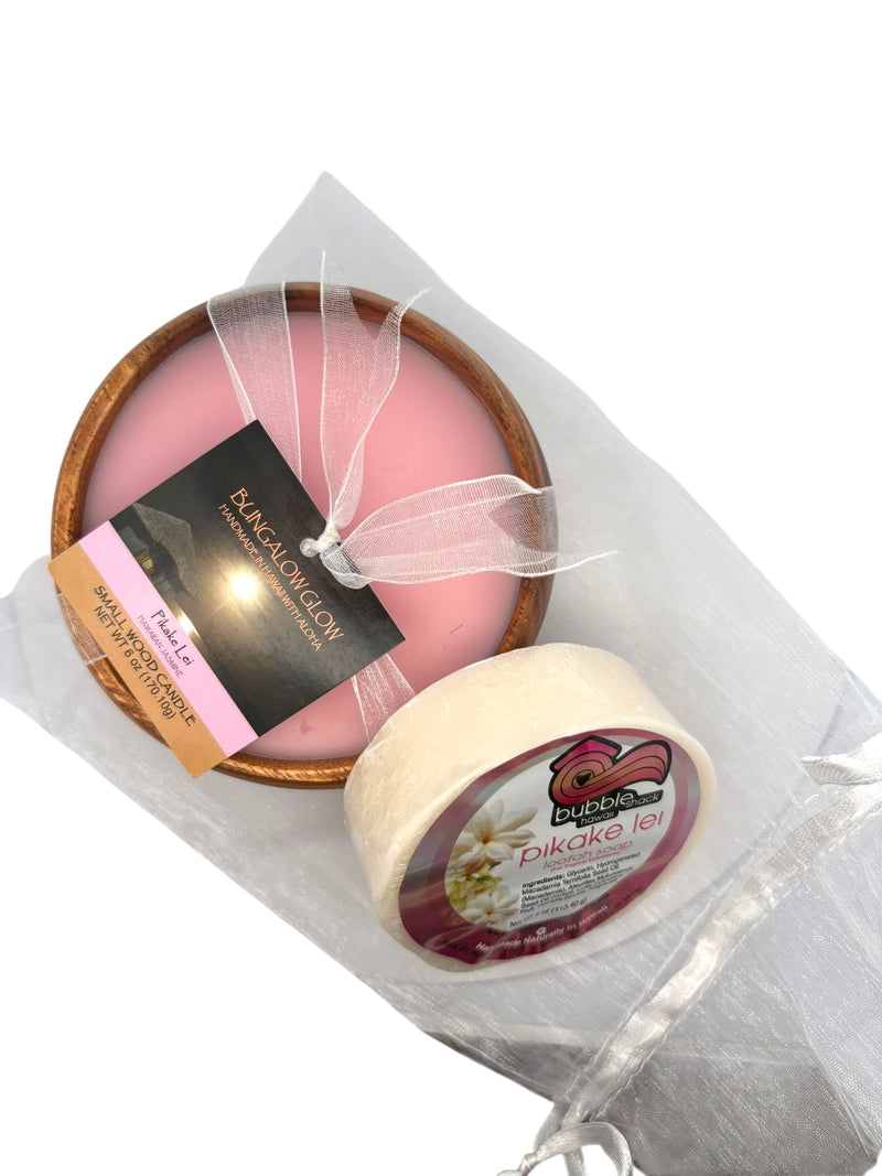 MADE IN HAWAII, Pikake Lei Loofah Lather/Soy Poi Candle Gift Set.