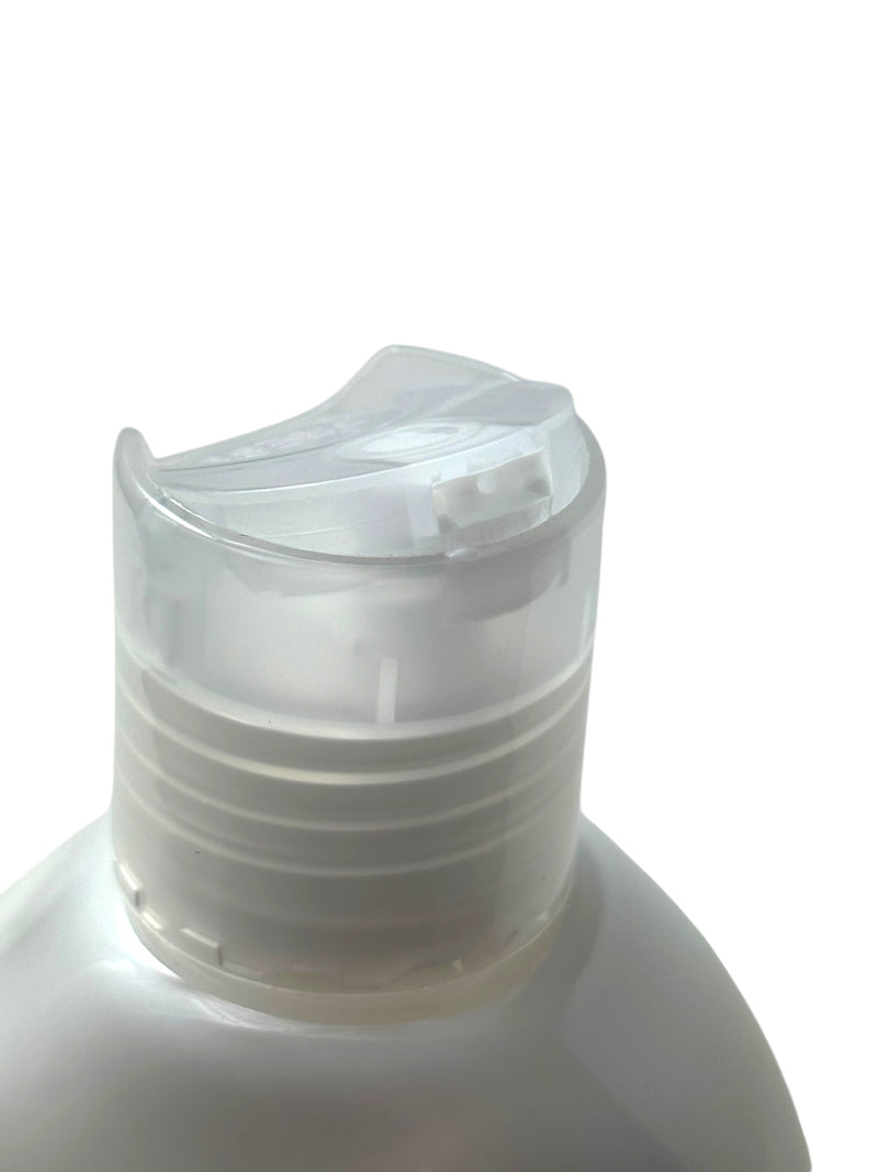 MADE IN HAWAII, Tropical Honeysuckle + Tuberose Kukui + Shea Hawaiian Silky Lotion 8.5oz.