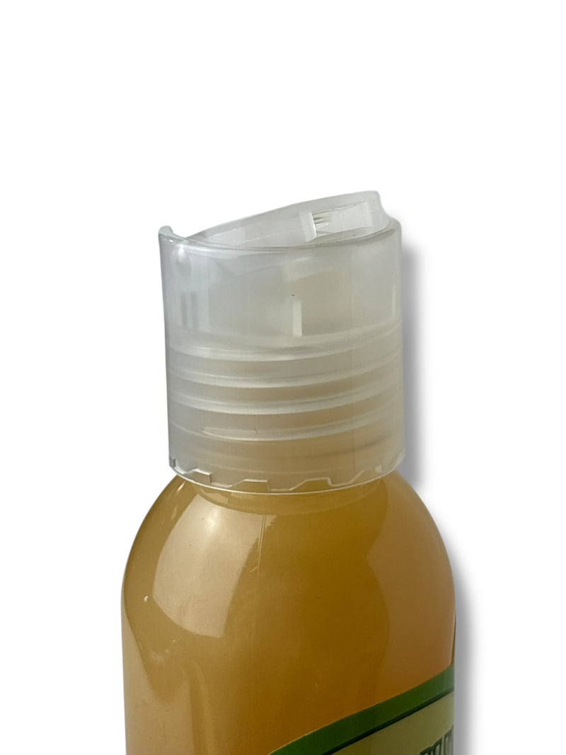 MADE IN HAWAII. Rainforest Run Naturally Magnificent Wash for Dogs 4oz
