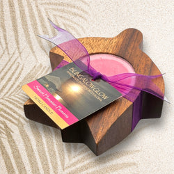 MADE IN HAWAII.Sweet Hawaiian Plumeria Hawaiian Honu Candle
