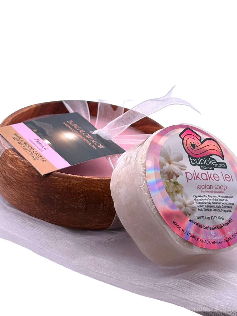 MADE IN HAWAII, Pikake Lei Loofah Lather/Soy Poi Candle Gift Set.