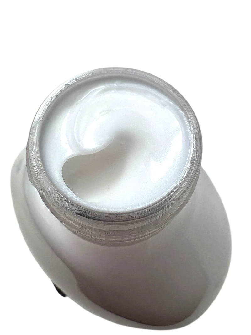 MADE IN HAWAII, Juicy Pineapple Kukui + Shea Hawaiian Silky Lotion 8.5oz.