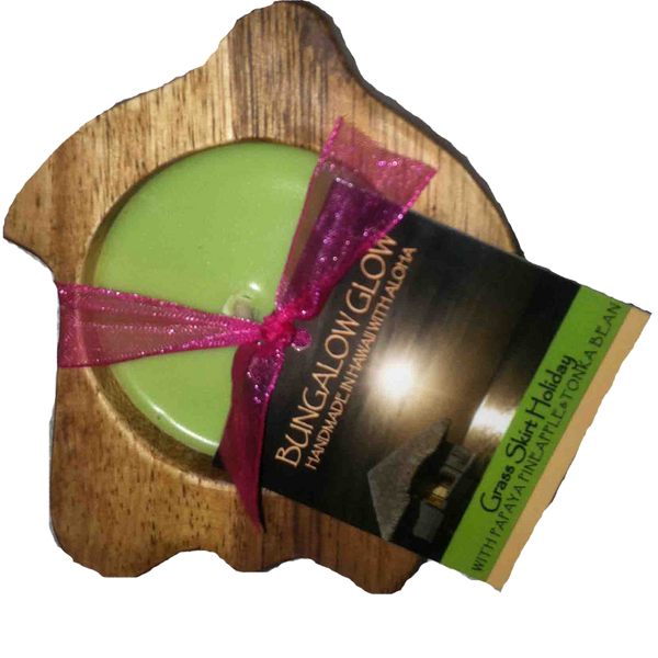 Grass Skirt Holiday Hawaiian Honu Candle
